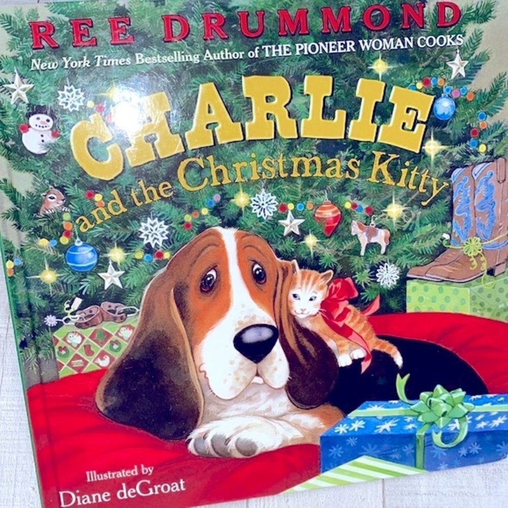 Charlie and the Christmas Kitty kids book written by Pioneer Woman, Ree Drummond